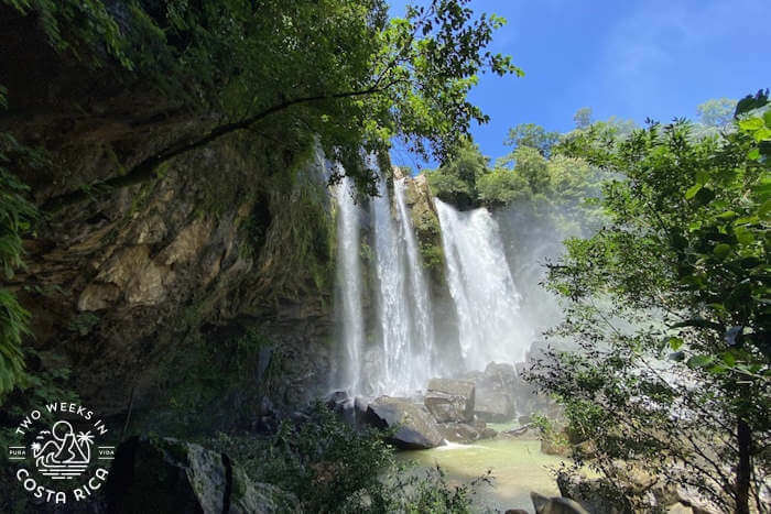 Upper falls trail access from Nauyaca Nature Park